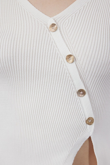 Свитер женский