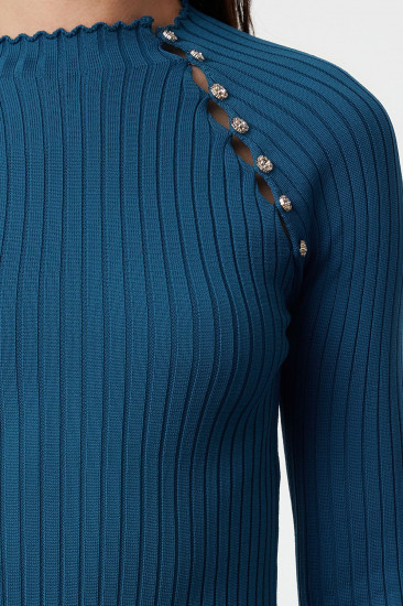 Свитер женский