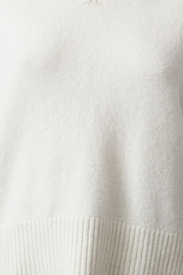 Свитер женский