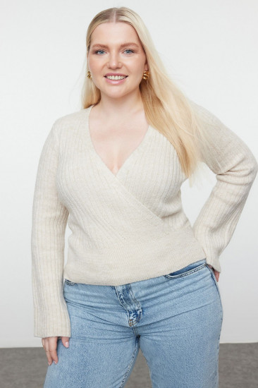 Свитер женский