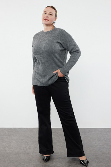 Свитер женский