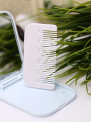 Зеркало компактное с расческой «Bear loves strawberry» - Фото 5