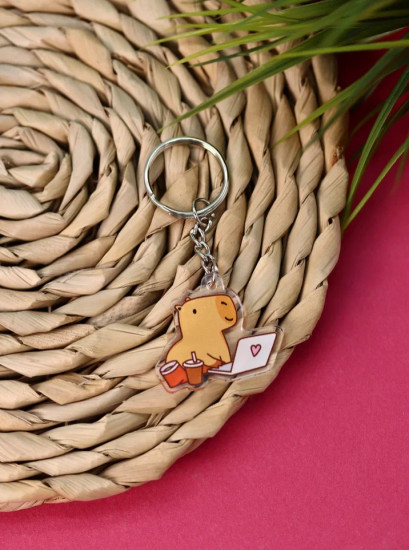 Брелок «Capybara works»