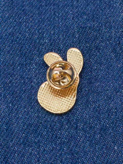 Значок «Eared hare»