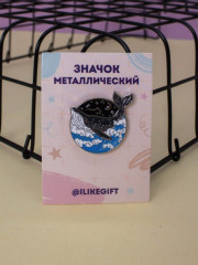 Значок «Whale in the ocean» - Фото 4