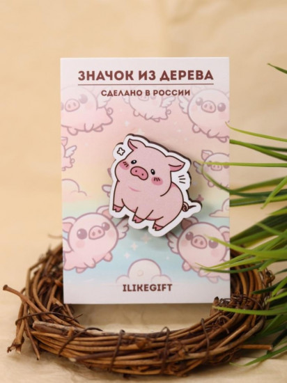 Значок ECO из дерева «Поросёнок»
