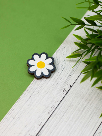 Значок ECO из дерева DAISY