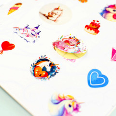 Раскраска с наклейками «Единороги» - Фото 3