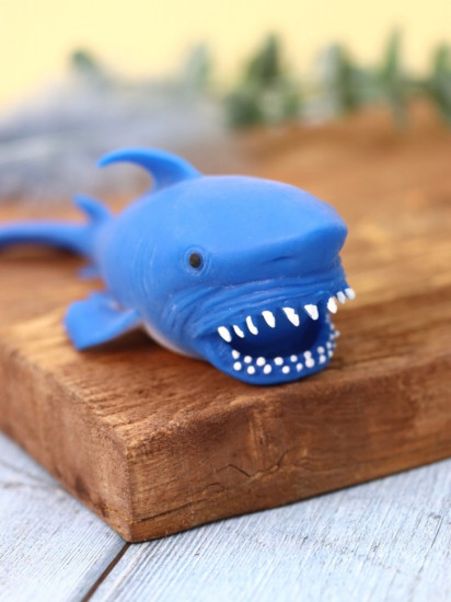 Мялка-антистресс «Stretch shark»