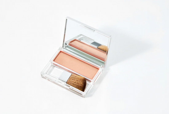 Румяна для лица «Blushing Blush Powder Blush», оттенок Aglow