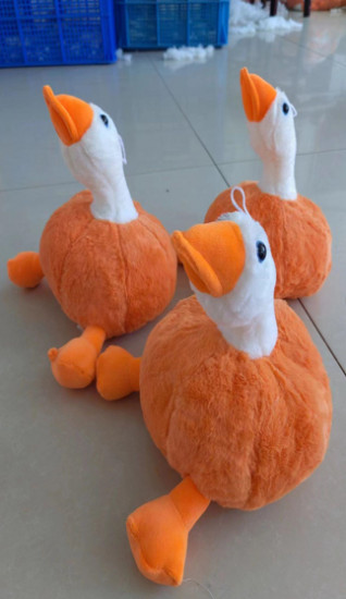 Игрушка мягкая «Pumpkin goose»