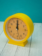 Часы-будильник «Classic round» - Фото 2