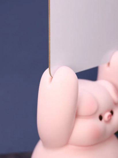 Копилка с табличкой и маркером «Piggy paws up»