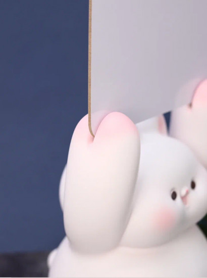 Копилка с табличкой и маркером «Rabbit paws up»