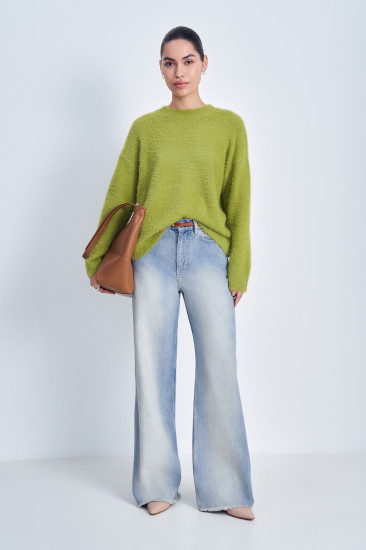 Свитер женский