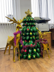 Набор для новогоднего декора из алюминиевой фольги «Надувная ёлка и два оленя» - Фото 3