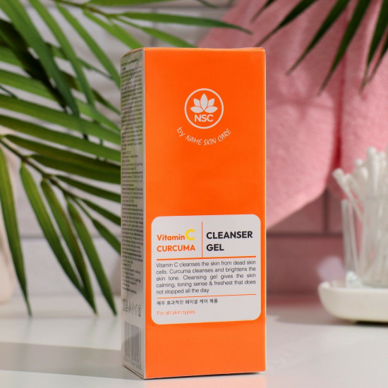 Гель тонизирующий для умывания «Vitamin C & Curcuma Cleanser Gel»
