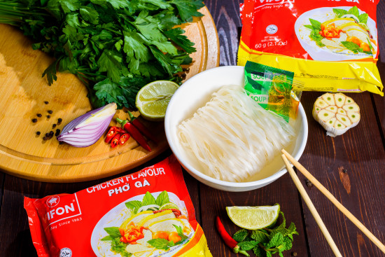 Рисовая лапша быстрого приготовления со вкусом курицы «Pho Ga»