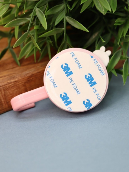 Крючок самоклеящийся «Hello strawberry»