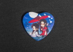 Значок «Благословение небожителей. Чиби под зонтом. Сердце» - Фото 2