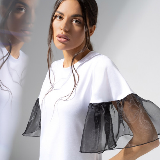 Футболка женская «Сердечное признание»