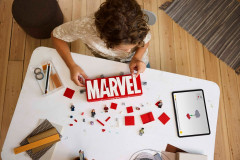 Конструктор Marvel 76313 Логотип и минифигурки Marvel. Marvel Logo & Minifigures - Фото 9