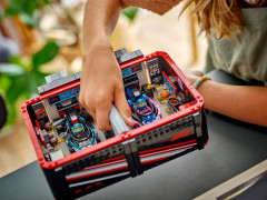 Конструктор City 60444 Гараж F1 для Mercedes-AMG и Alpine. F1 Garage & Mercedes-AMG & Alpine Cars - Фото 9