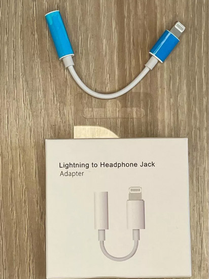 Переходник для наушников Lightning — AUX