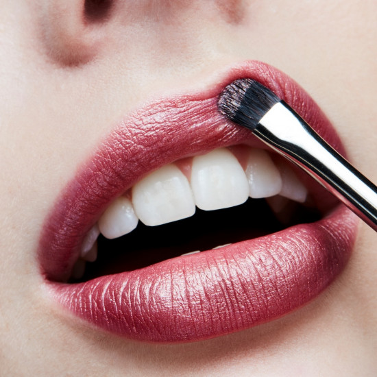Помада для губ «Frost Lipstick», тон Plum Dandy