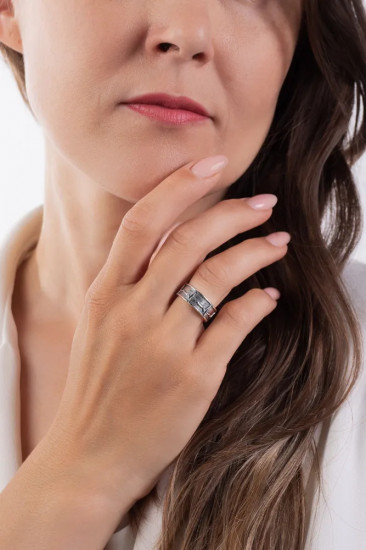 Кольцо из серебра