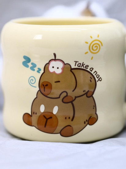 Кружка с ложкой «Capybara take a nap Zzz»