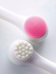 Щётка-массажёр для очищения кожи лица - Фото 1