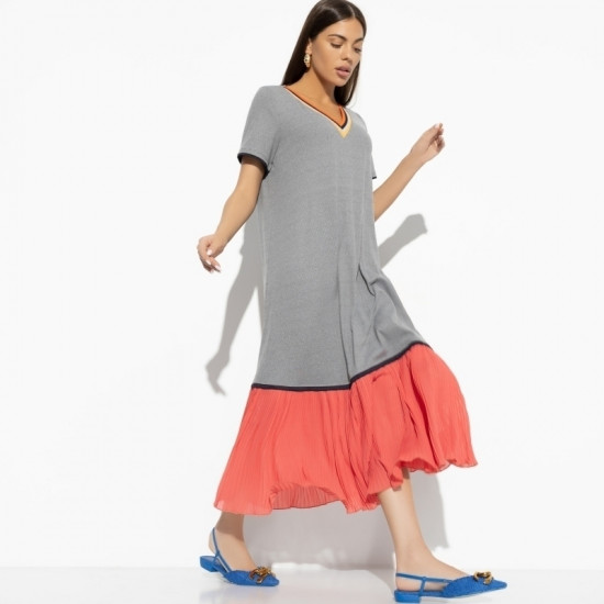 Платье женское «Изнежена вниманием»