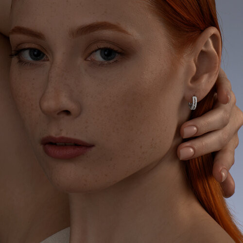 Серьги из серебра с фианитами