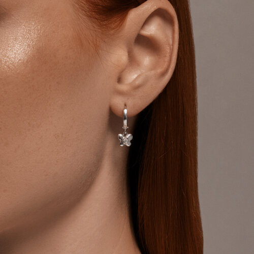Серьги из серебра с фианитами