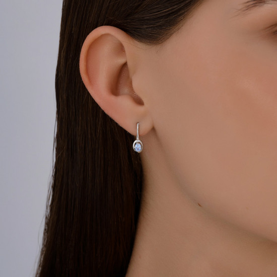 Серьги из серебра с фианитами