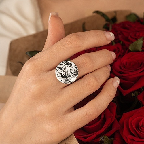 Кольцо из серебра