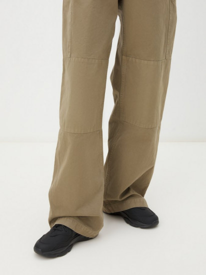 Кроссовки женские