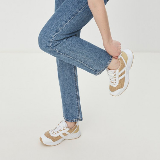 Кроссовки женские