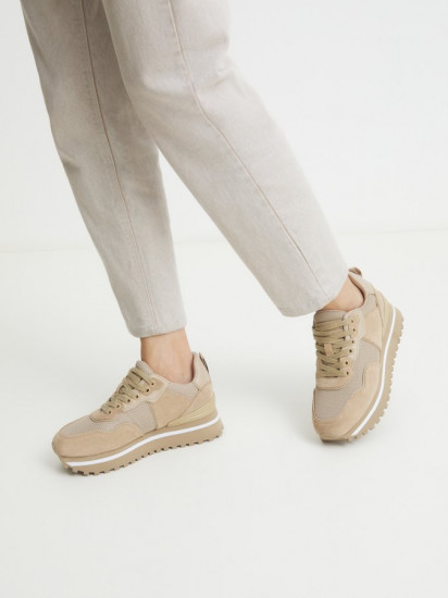 Кроссовки женские