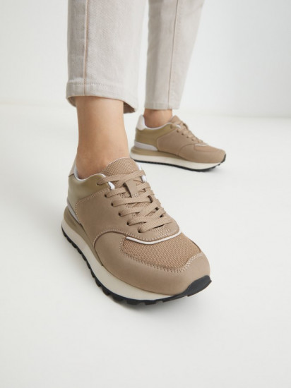 Кроссовки женские