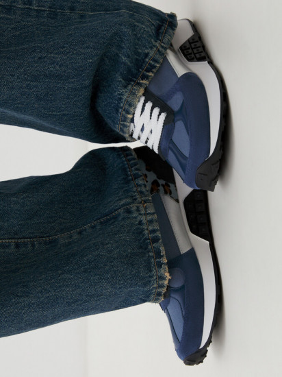 Кроссовки женские