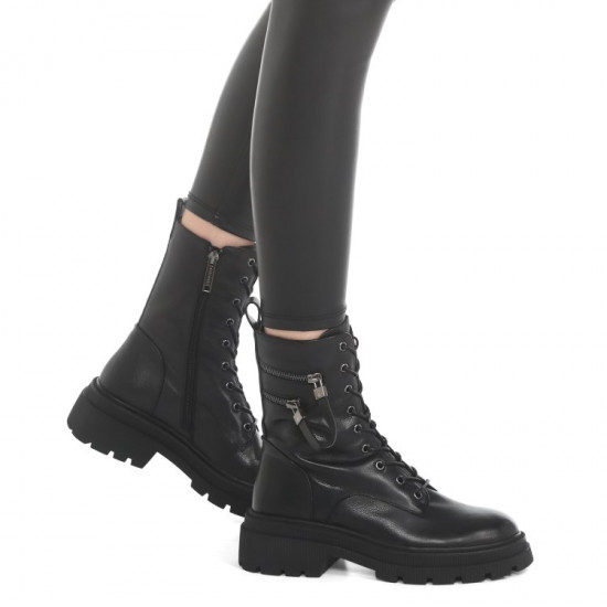 Ботинки женские