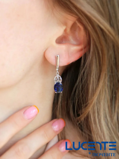 Серьги из серебра с фианитами