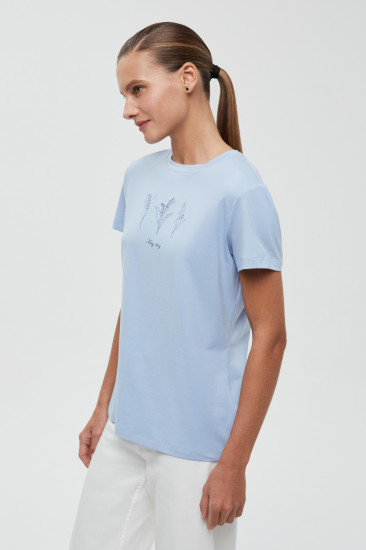 Футболка женская приталенного силуэта