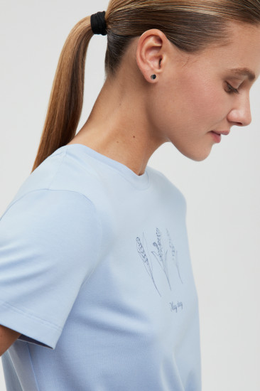 Футболка женская приталенного силуэта