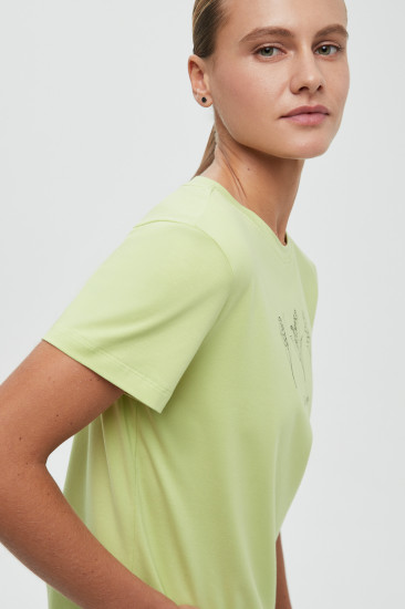 Футболка женская приталенного силуэта