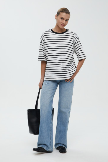 Футболка женская в полоску свободного силуэта