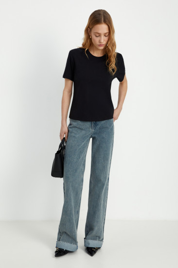 Футболка женская приталенного силуэта