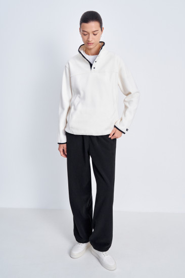 Толстовка женская с контрастной отделкой и воротником-стойкой